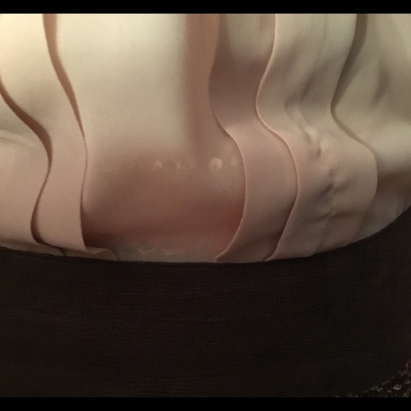 Women Tie blouse - Picture 7 of 7